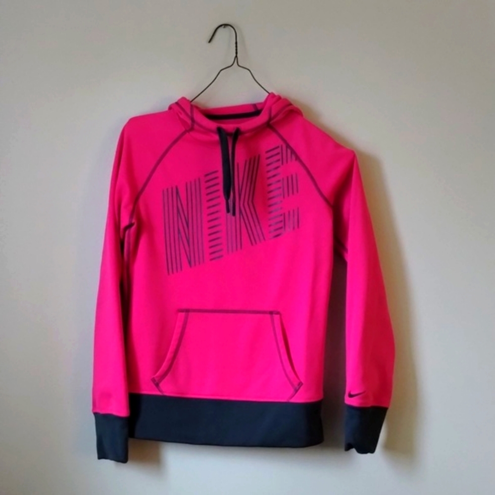 Women's size small pink and gray in excellent shape therma fit, thumb holes,